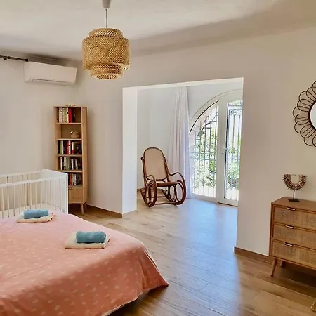 Villa 4 Etoiles , Lou Mistralou , A 400 Metres, Ete Du Dimanche Au Dimanche *