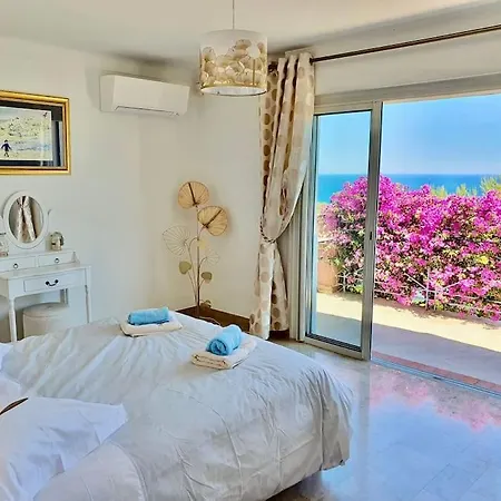Villa 4 Etoiles , Lou Mistralou , A 400 Metres, Ete Du Dimanche Au Dimanche *